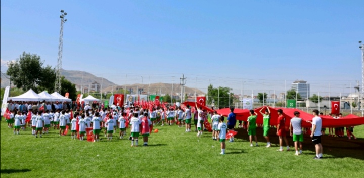 GELECEĞİN SPORCULARI KAYSERİ ŞEKER’LE YETİŞİYOR