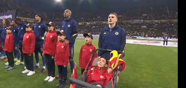 Serebral Palsi hastası Yavuz'un hayali Fenerbahçe maçında gerçek oldu