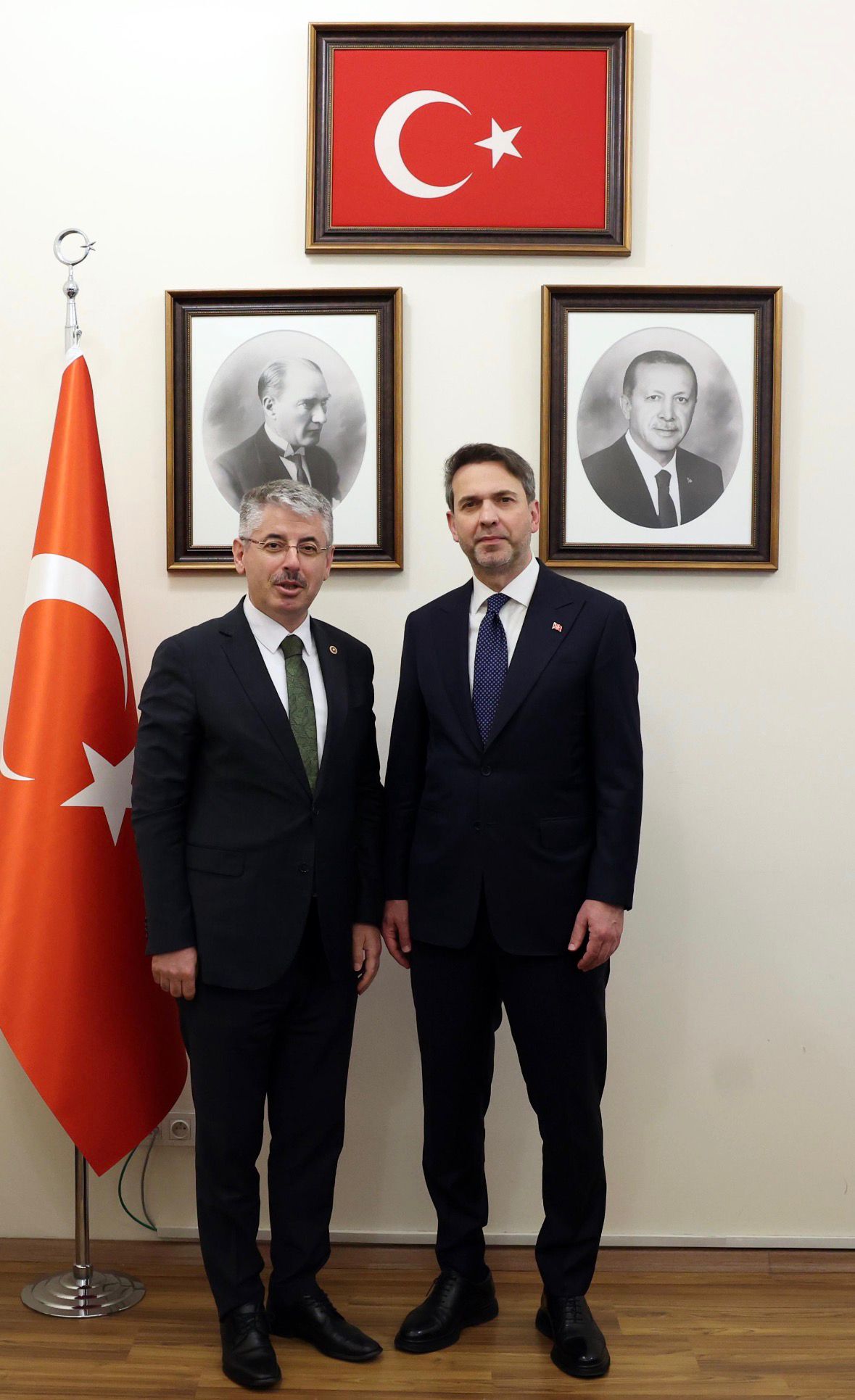 ÇOPUROĞLU: ELEKTRİKLİ ARAÇ ŞARJ FİYATLARINDA FARKLILIĞA KARŞI STANDARTLAŞMA ADIMI