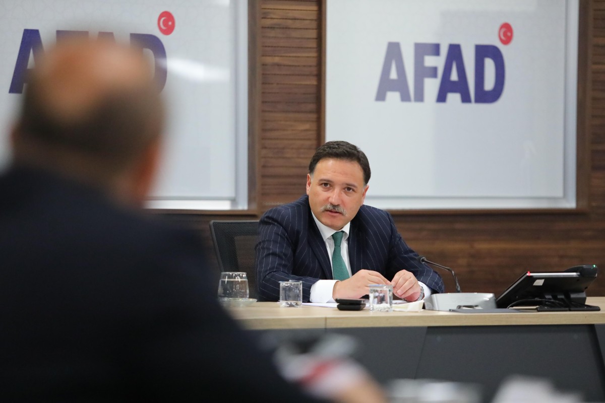 Vali Çiçek Başkanlığında Kurum Müdürleri Değerlendirme Toplantısı Gerçekleştirildi