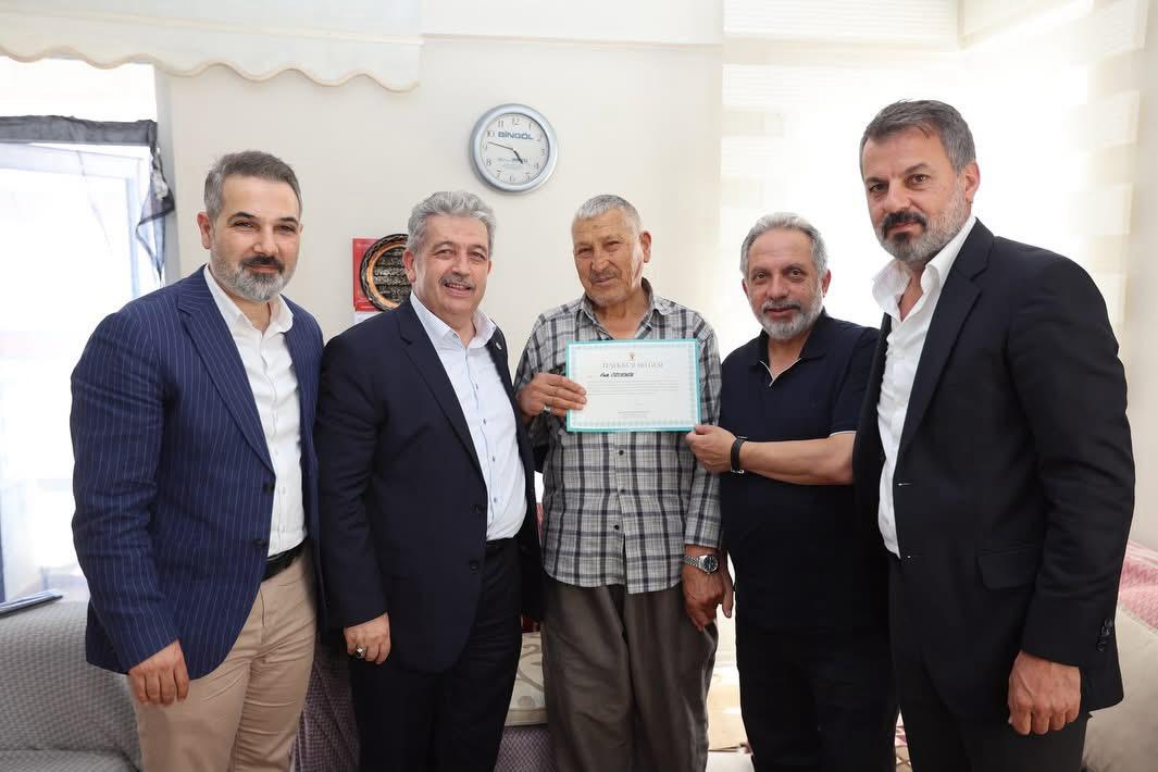AK Parti Kayseri Teşkilatı 712 Mahallede Hane ve Üye Ziyareti Gerçekleştirdi.