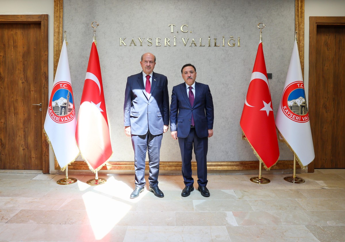 KKTC 5’inci Cumhurbaşkanı  Ersin Tatar’dan Vali Çiçek’e Ziyaret