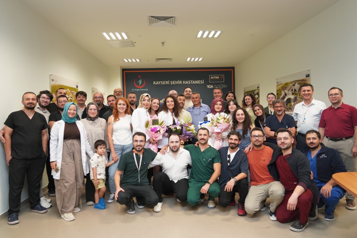 KAYSERİ ŞEHİR HASTANESİ EĞİTİM HİZMETİNDE DE ÖNCÜLÜK ETMEYE DEVAM EDİYOR