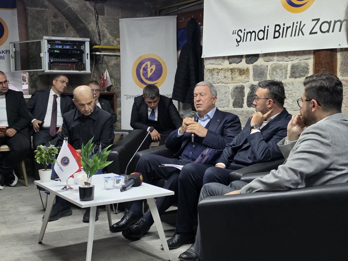 BİRLİK SÖYLEŞİLERİ’NİN İLK KONUKLARI HULUSİ AKAR VE BEKİR YILDIZ OLDU