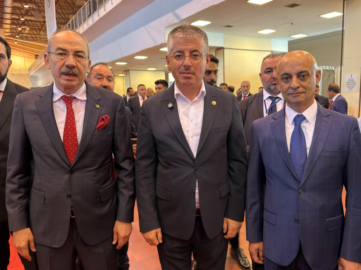 ÇOPUROĞLU: “KAYSERİ’NİN TİCARETİ, TÜCCARIMIZIN EMEĞİYLE BÜYÜYOR”