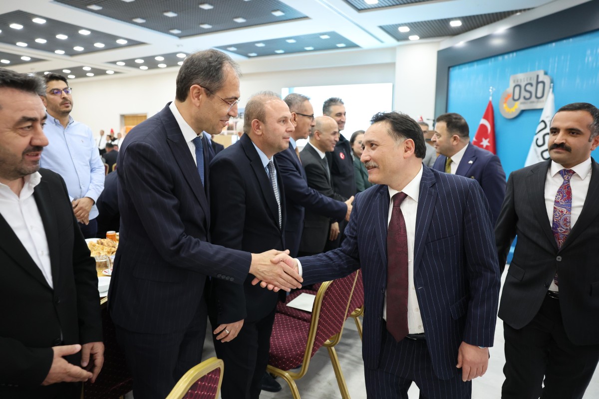 Vali Çiçek, OSB'de değerlendirme toplantısına katıldı