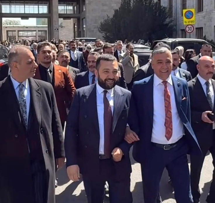 MHP’DE CEMİL DEMİREL YERİNİ KORUDU HEM YÖNETİME GİRDİ, HEMDE ÜST KURUL DELEGESİ OLDU