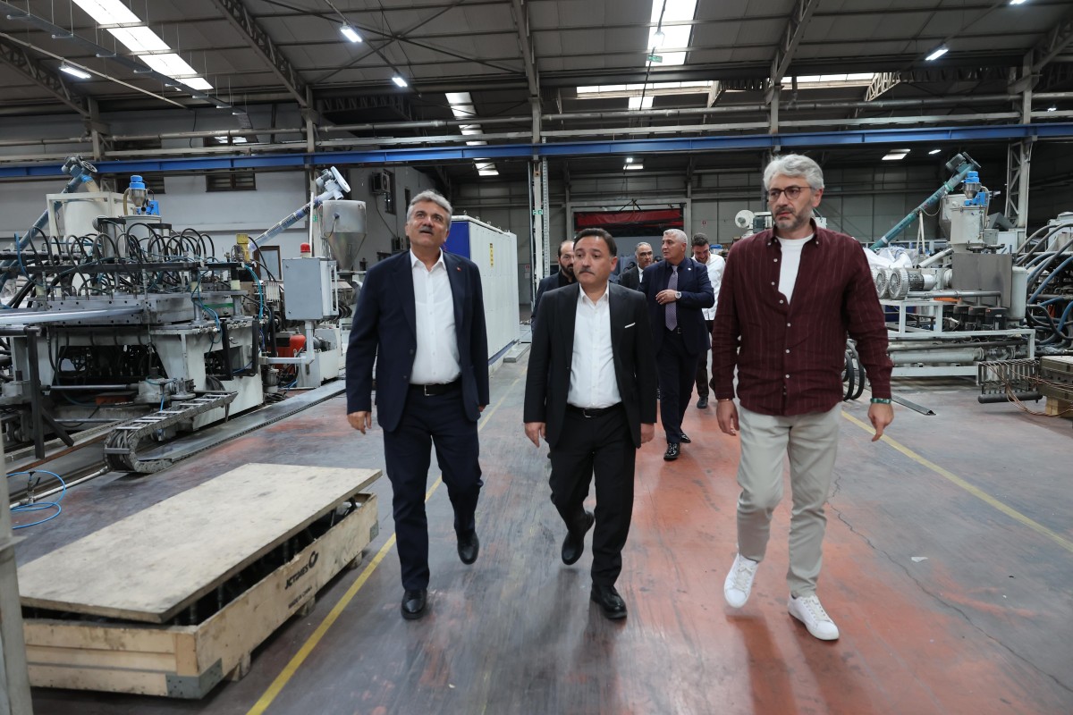 Vali Çiçek, Mimarsinan OSB’yi Ziyaret Etti